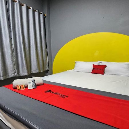 Hotel Bimo Sakti By San Giacarta Esterno foto