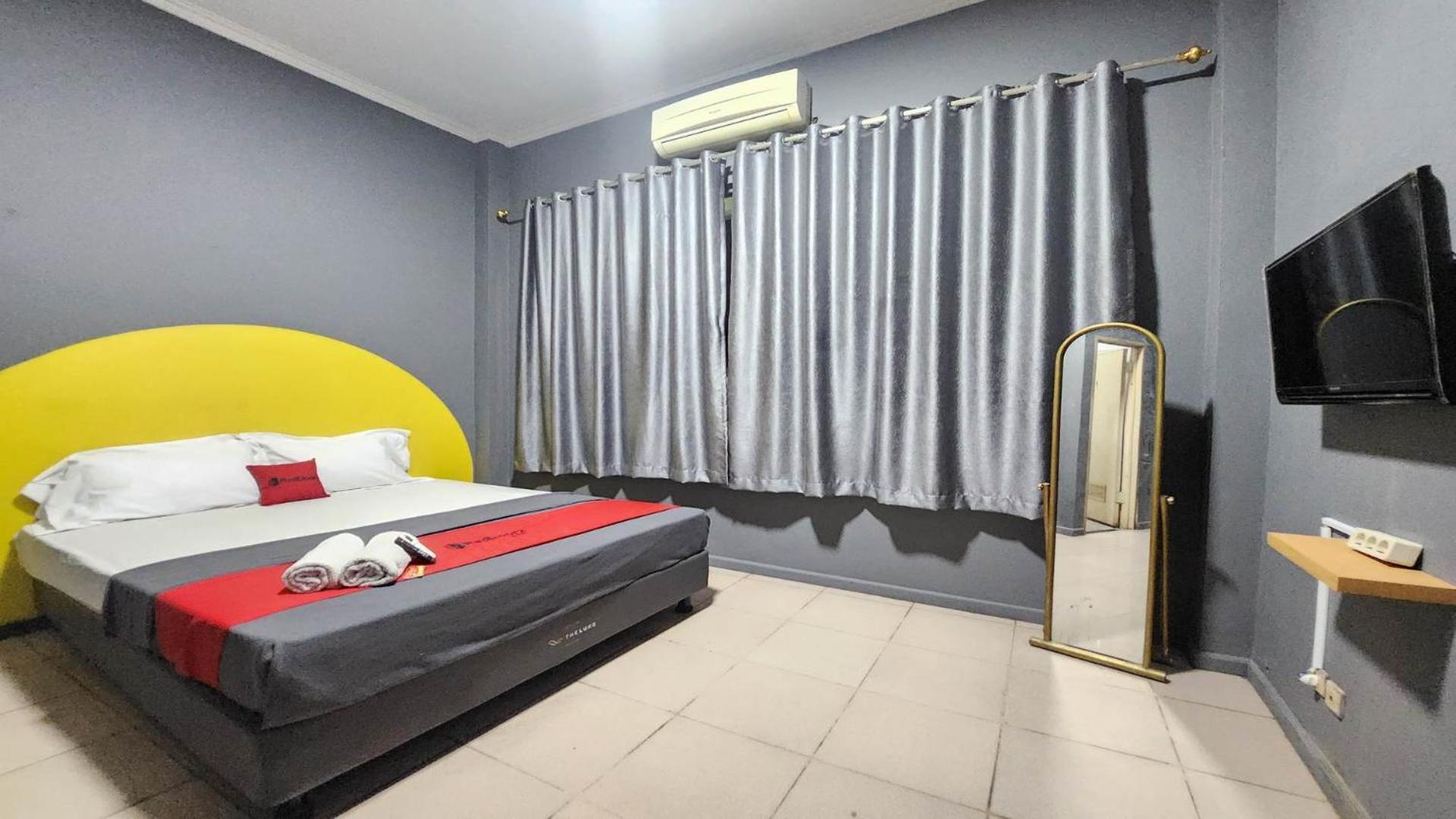 Hotel Bimo Sakti By San Giacarta Esterno foto
