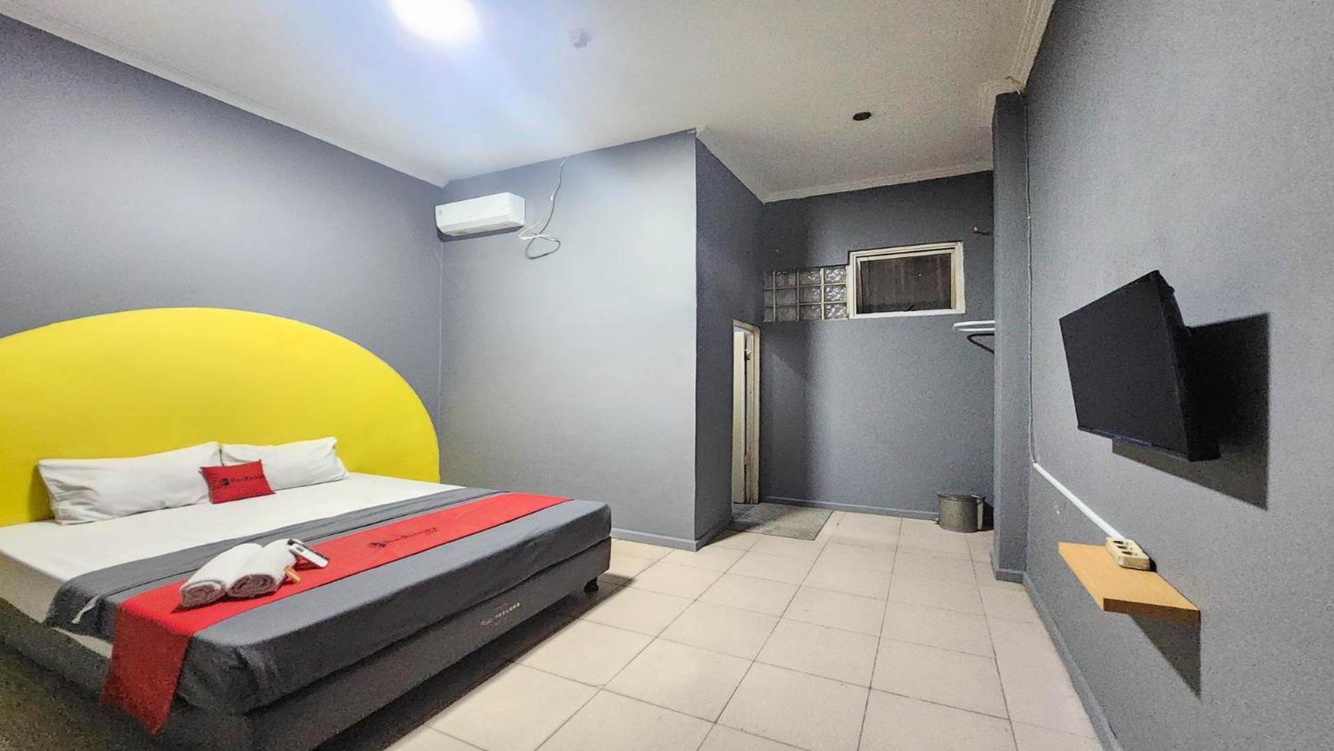 Hotel Bimo Sakti By San Giacarta Esterno foto