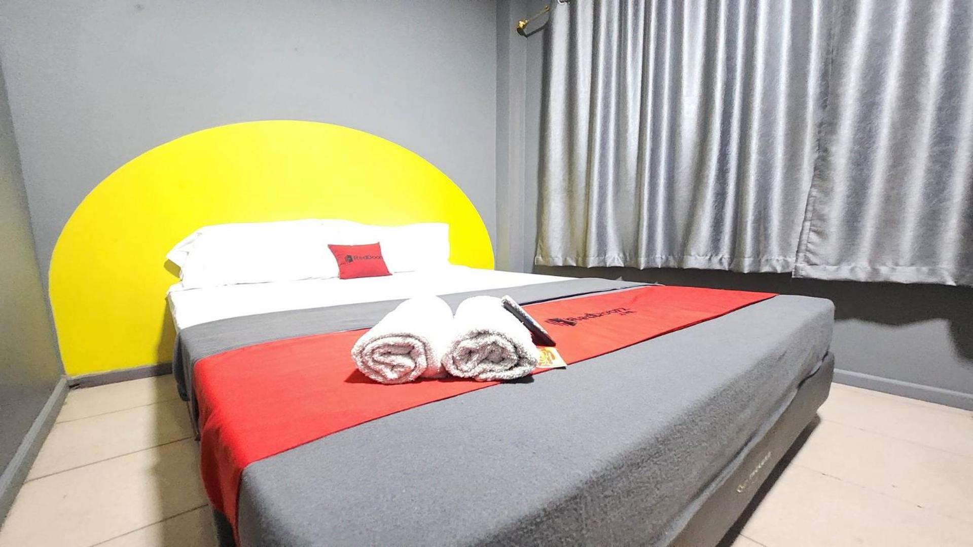 Hotel Bimo Sakti By San Giacarta Esterno foto
